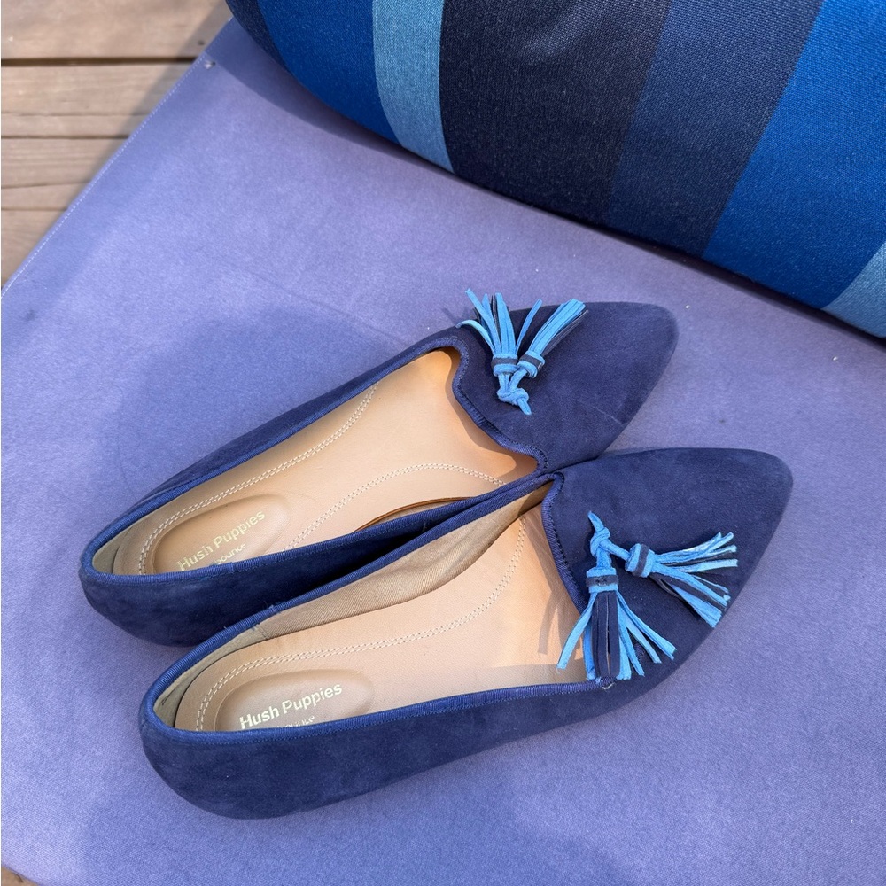 Hush Puppies Bounce Blue Suede Tassel Flats 9.5